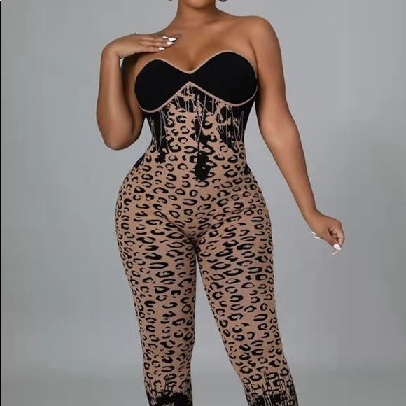 Rehab Clothing 2pc Leopard Print Long Sleeve Set - Picture 5 of 7